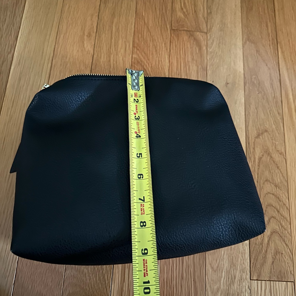 Steve Madden black faux leather handbag. NWOT See pics for measurements - Picture 5 of 6